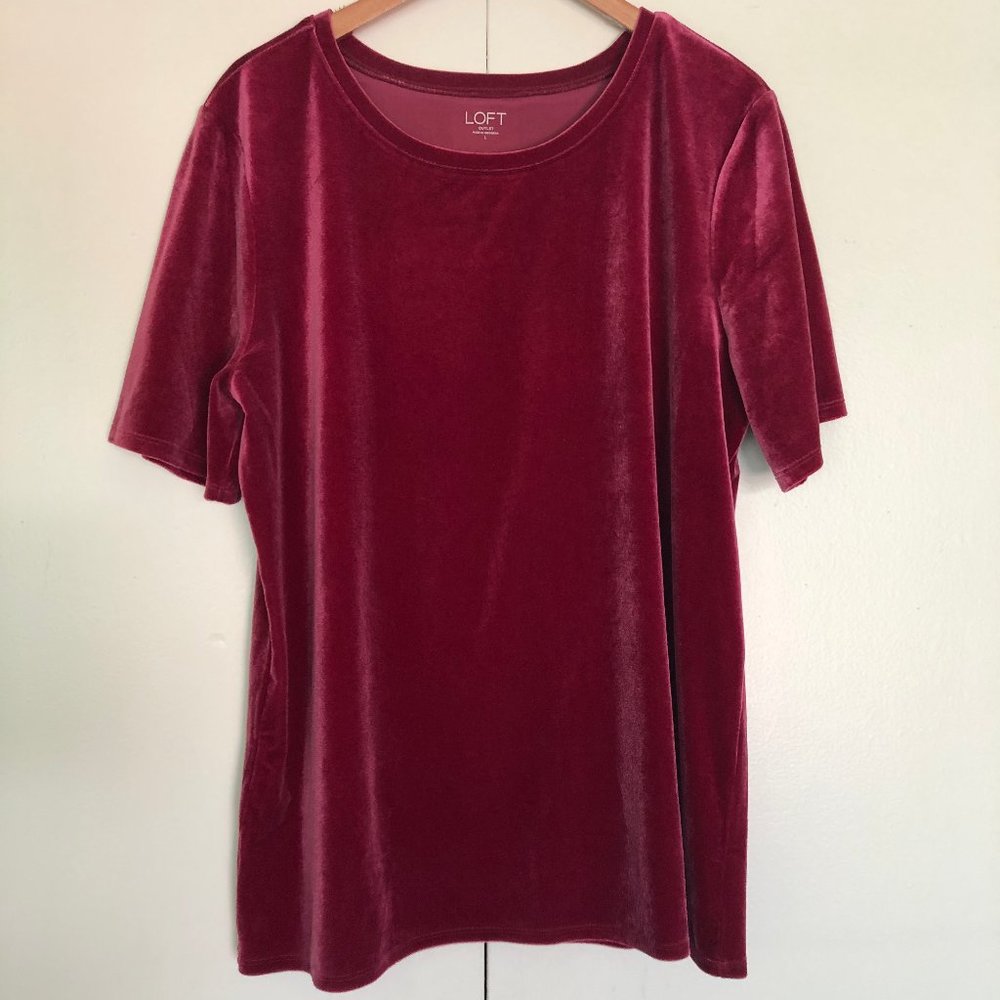 LOFT OUTLET Cranberry Velvet Tee - L